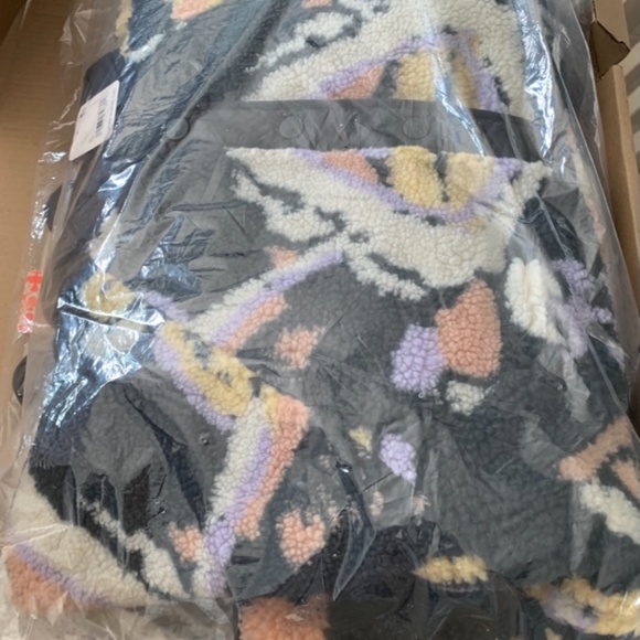 Meet your Posher, Phuong - Picture 4 of 4